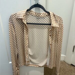 Abercrombie & Fitch Tan and White Checkered blouse